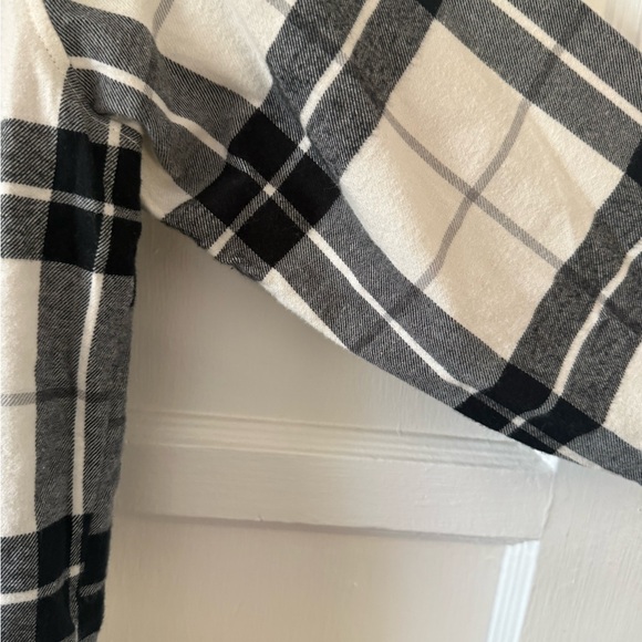 American Eagle Women’s Button Down Flannel 100% Cotton - Picture 7 of 8